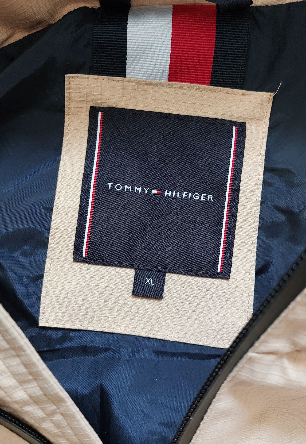 Tommy Hilfiger nowa kurtka przeciwdeszczowa męska r. XL