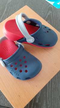 Crocs portes incluídos