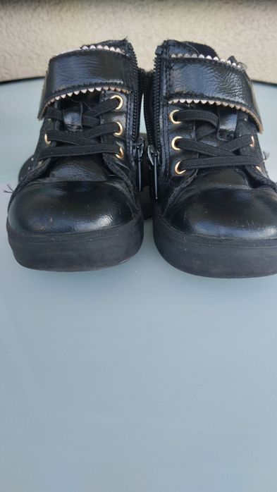 Buty dla dziewczynki