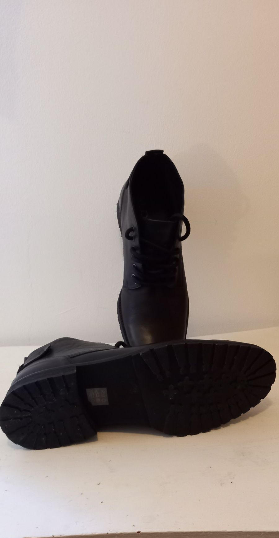 Novo Botas Pretas, de homem , marca aldo