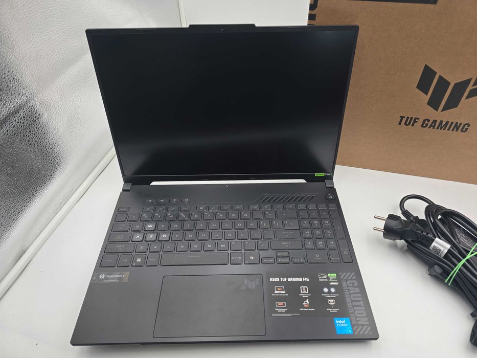 Laptop Asus TUF Gaming F16 CORE 5 210H 144HZ 16GB 512SSD RTX4050  W11