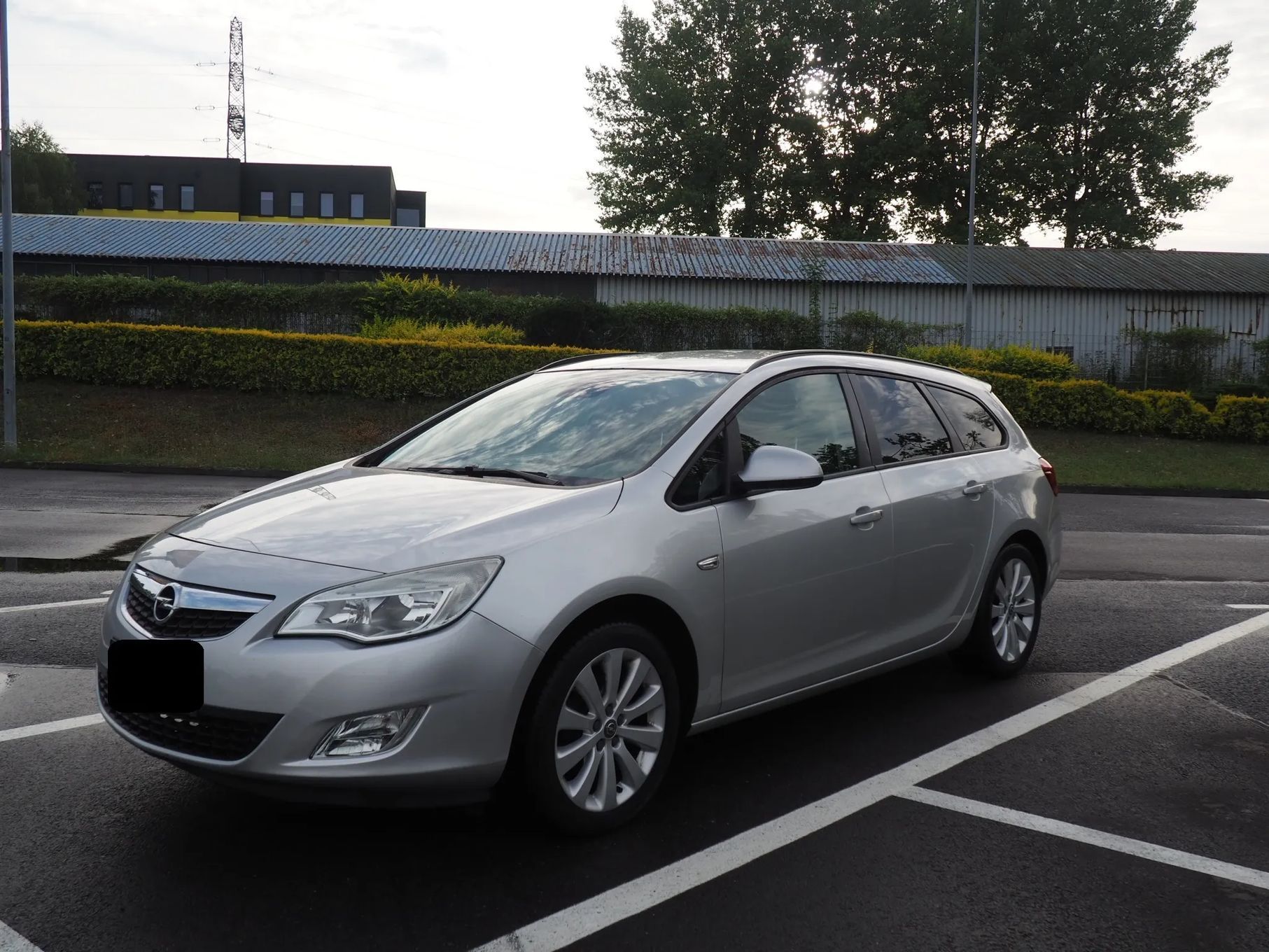 Opel Astra J 1.4 Turbo Sports Tourer, 140 KM - prywatnie