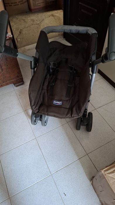 Trio chicco com capa de chuva como novo