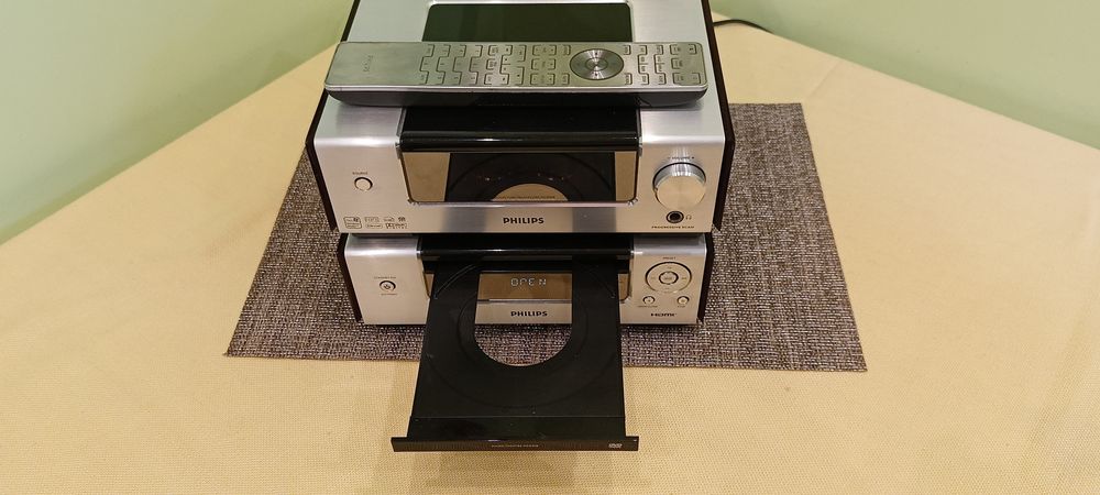 Sprzedam Wieża  Philips