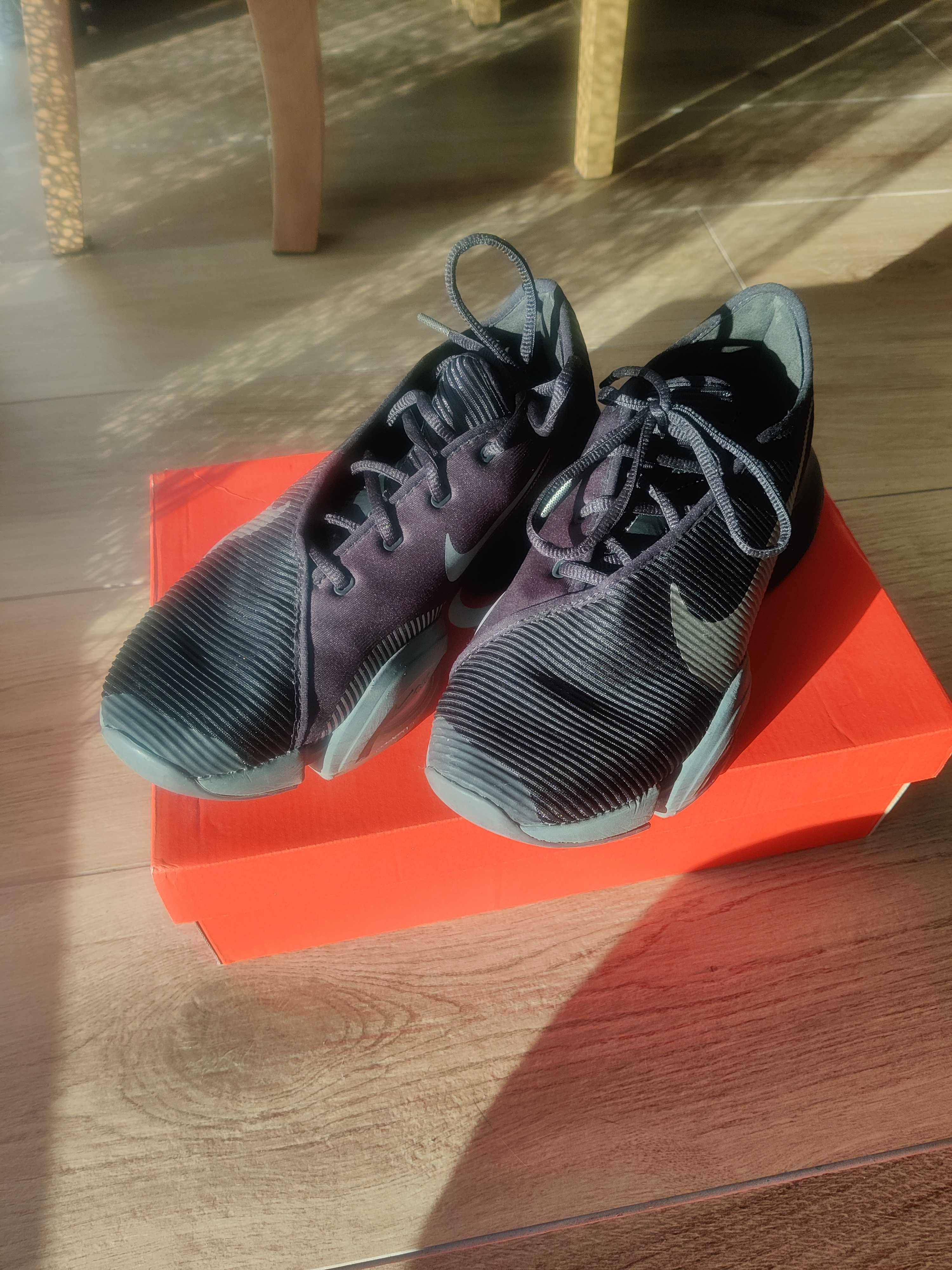 Buty Nike Air Zoom Superrep 2 rozmiar 42