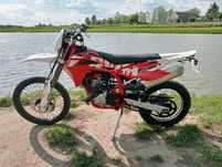 Motocykl SWM RS 125R (supermoto SM enduro)