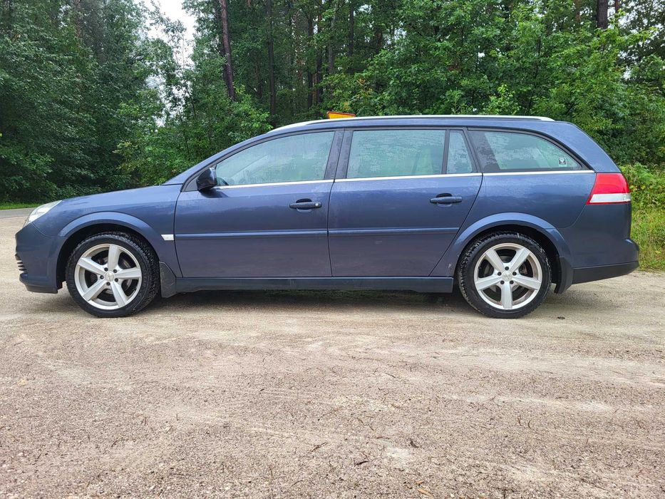 opel Vectra C kombi  1.8 benzyna
