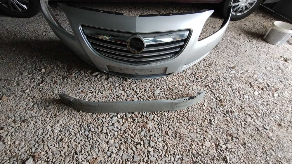 Części Opel Insignia 2010 Maska, Zderzak, Rozrusznik, Klapa, Przeguby.