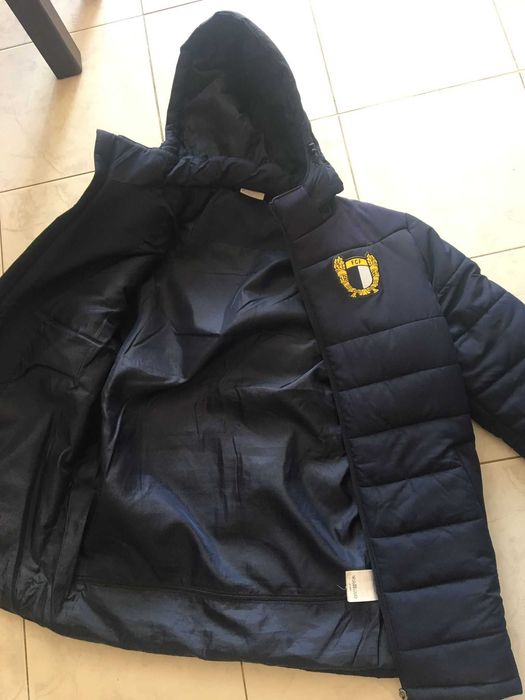 Blusão do Famalicão