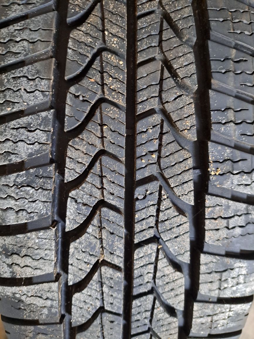 Opona z felgą (zapas) GODDYEAR  215/65 R16c  VIVARO,TRAFIC