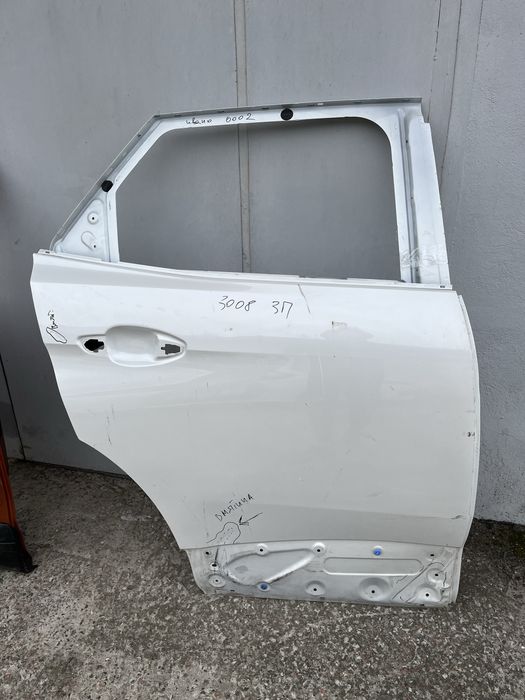 Peugeot 3008 двері задня ліва права