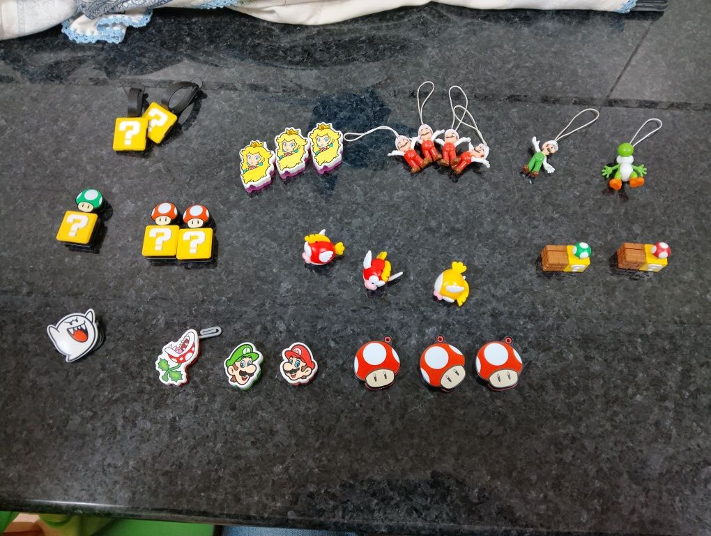 Troco figuras Mario Kinder Joy