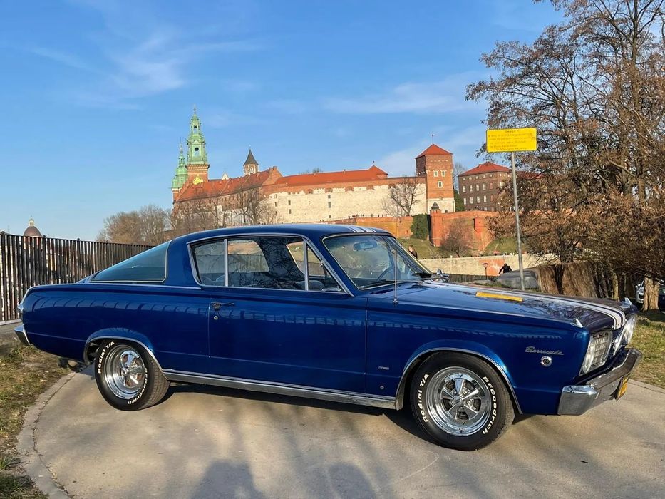 Plymouth  Barracuda S V8 super stan