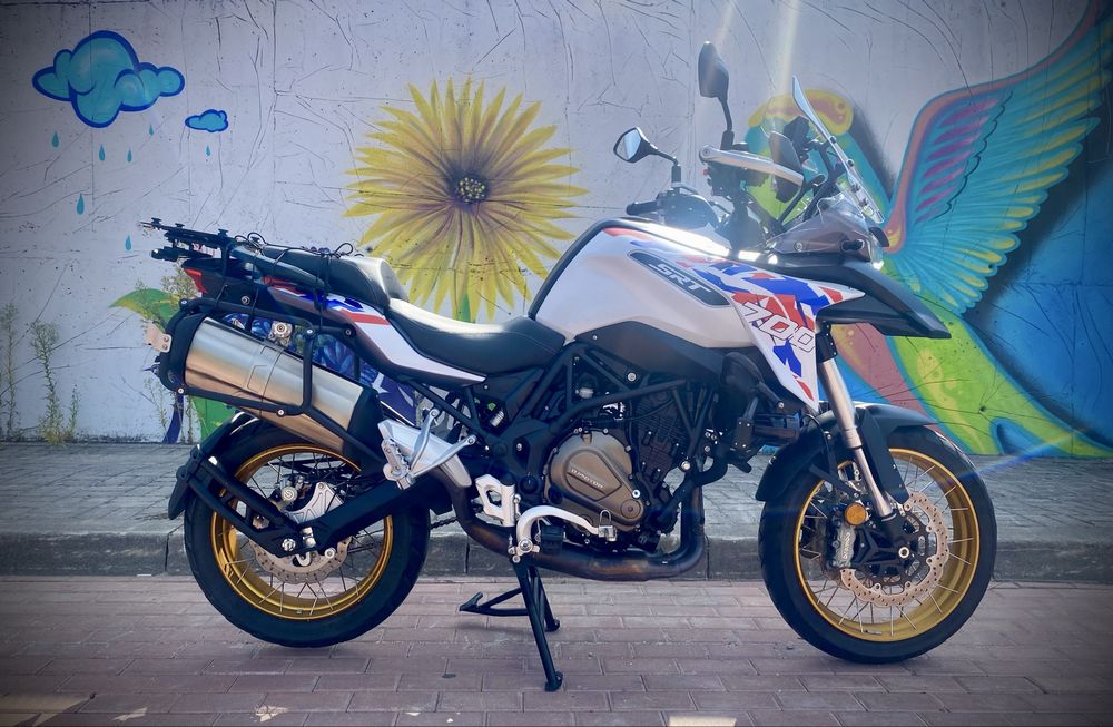 Qj Motor SRT 700X