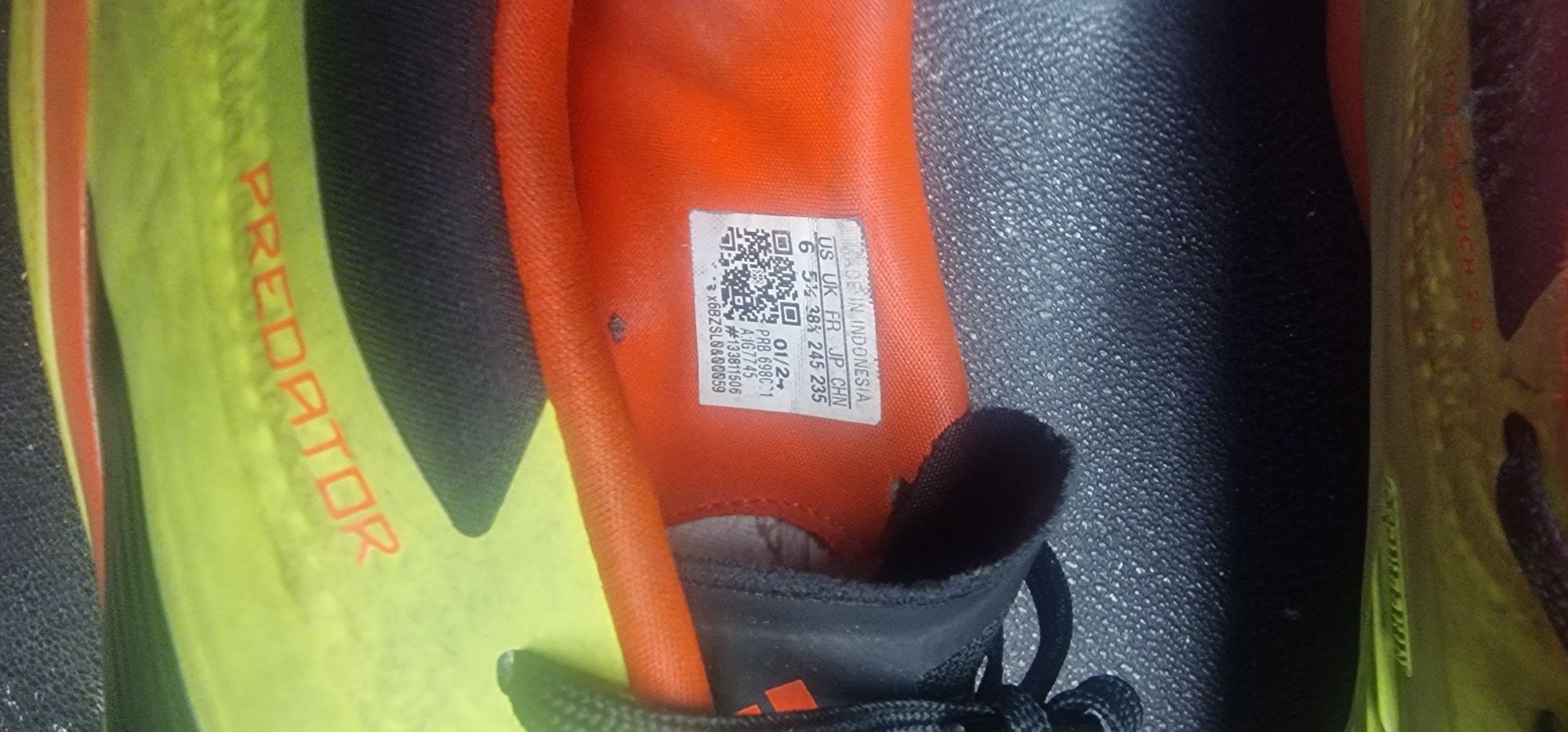 5 pares de Chuteiras Messi F50 NOVAS