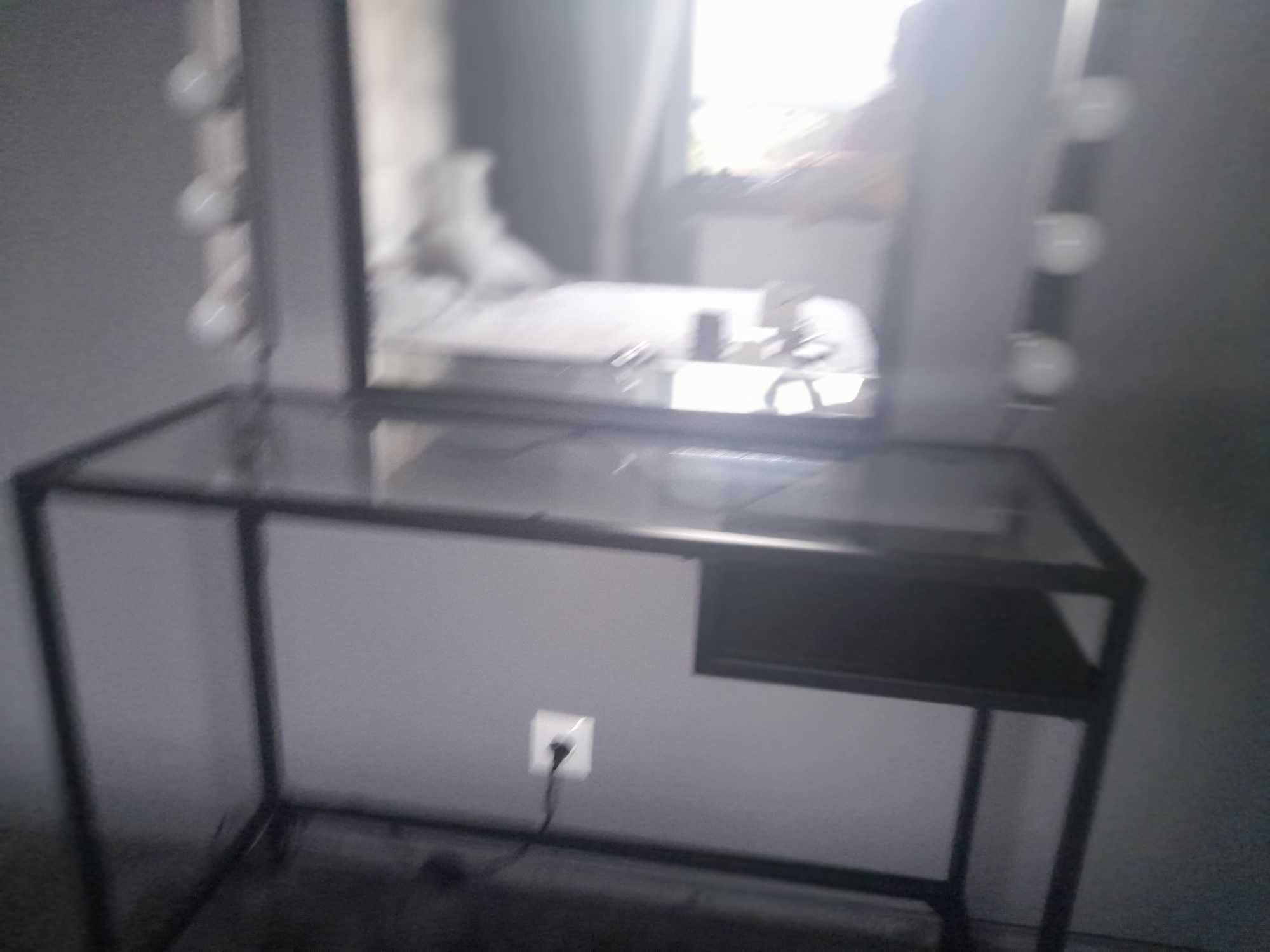 Piekna toaletka do sypialni!!!