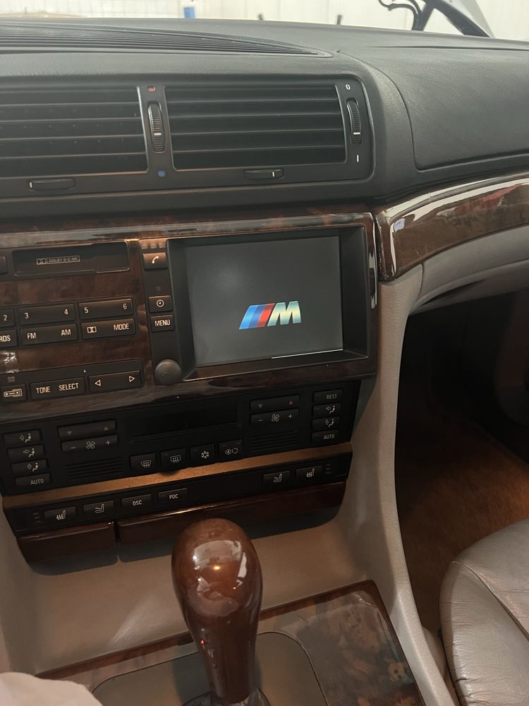 Bmw e38 Board monitor 16:4