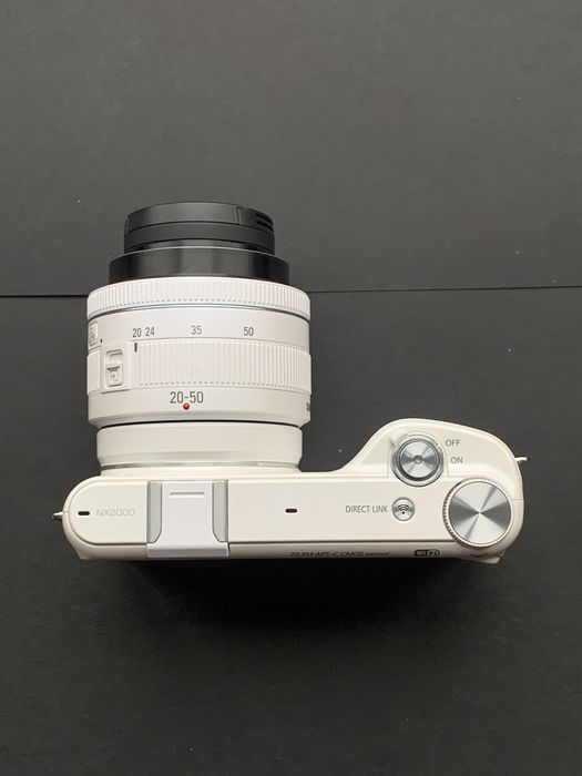 Фотоапарат Samsung NX2000/Wi-Fi