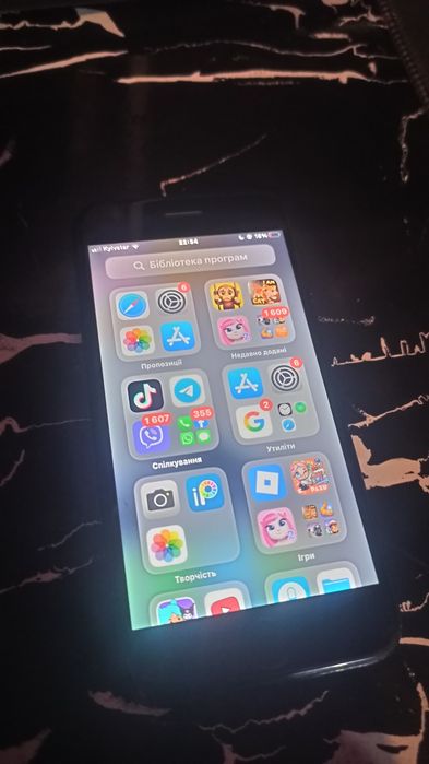 Продам iPhone 7 32gb