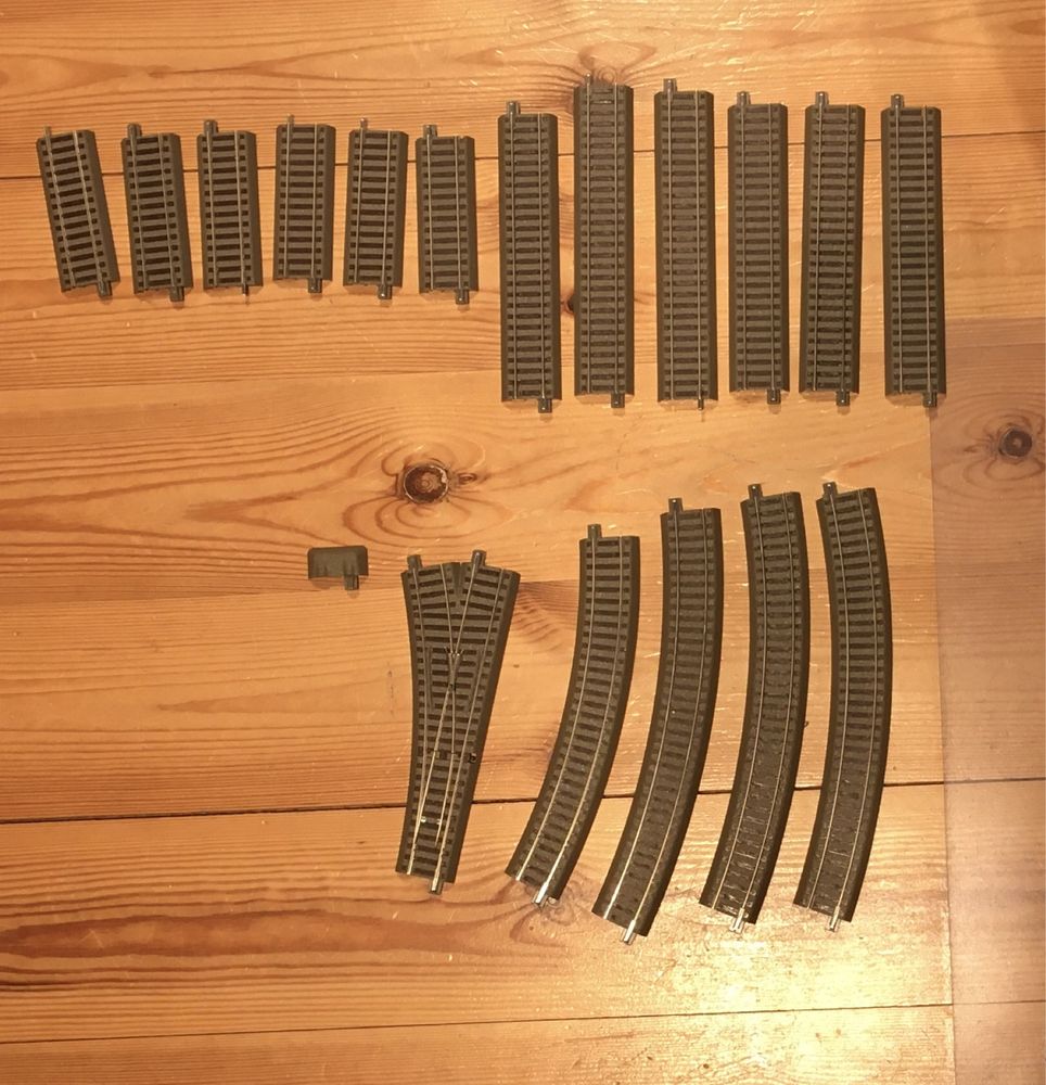 Tory roco z podsypką plastkową