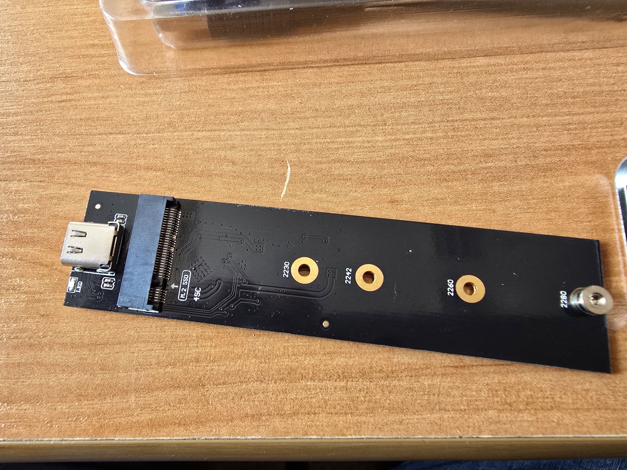 Obudowa zewnętrzna do dysku SSD M.2 (SATA) – USB 3.1