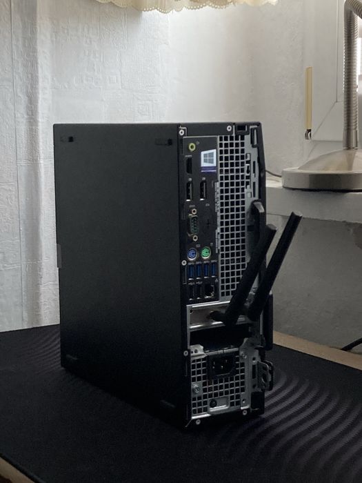 Dell OptiPlex 7050 i7-7700 RAM 16GB M.2 NVME 256GB WIRELESS ADAPTER