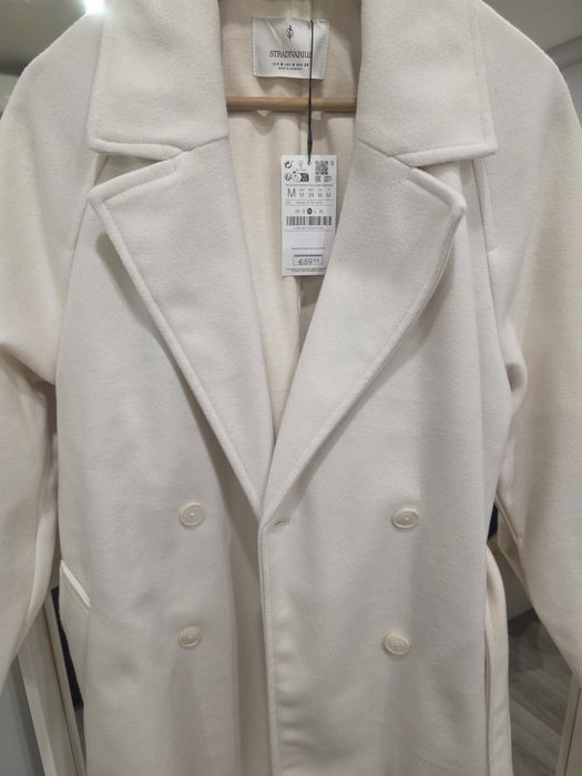 Casaco branco novo