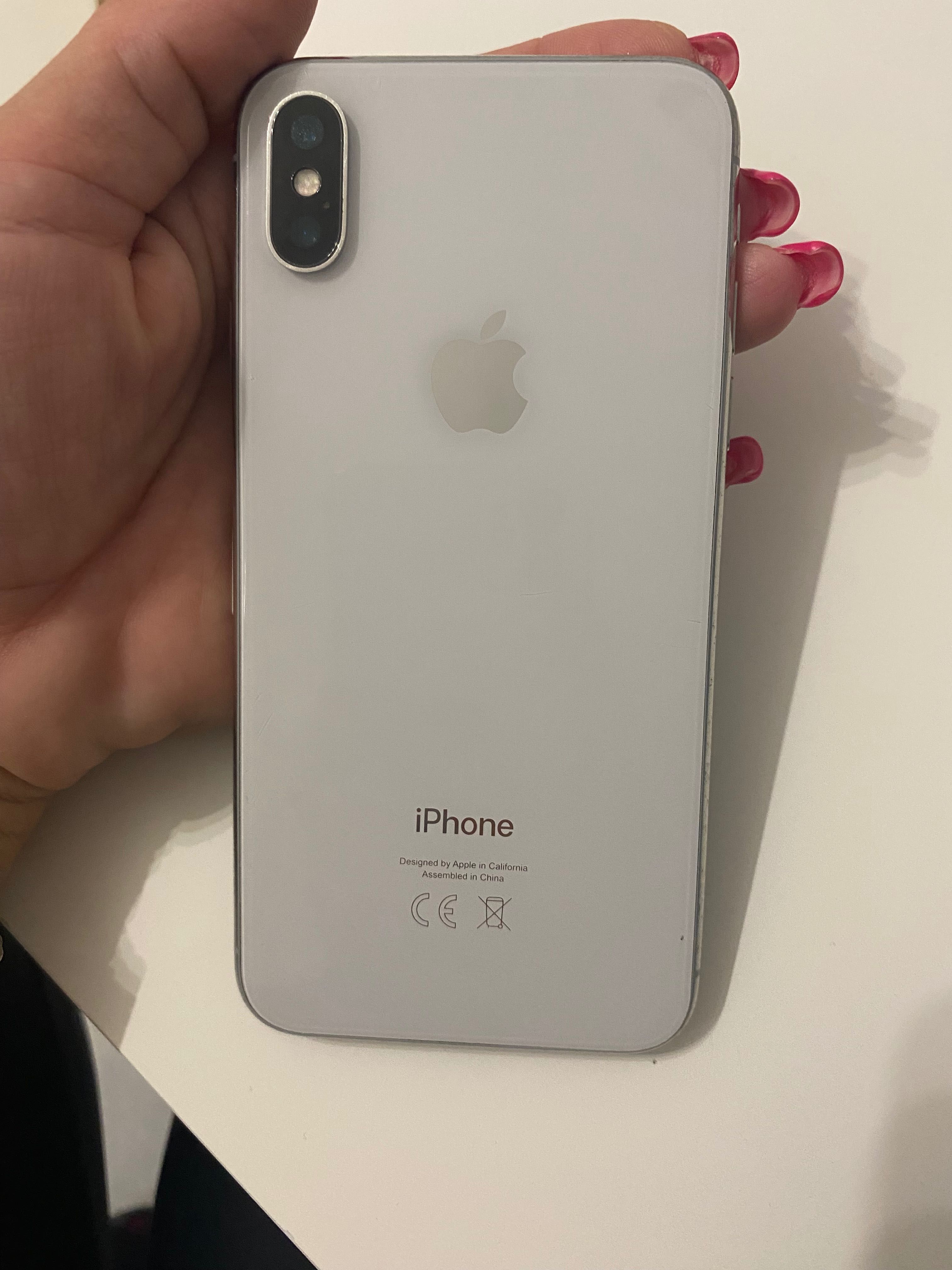 iPhone X śliczny , zadbany polecam!!!