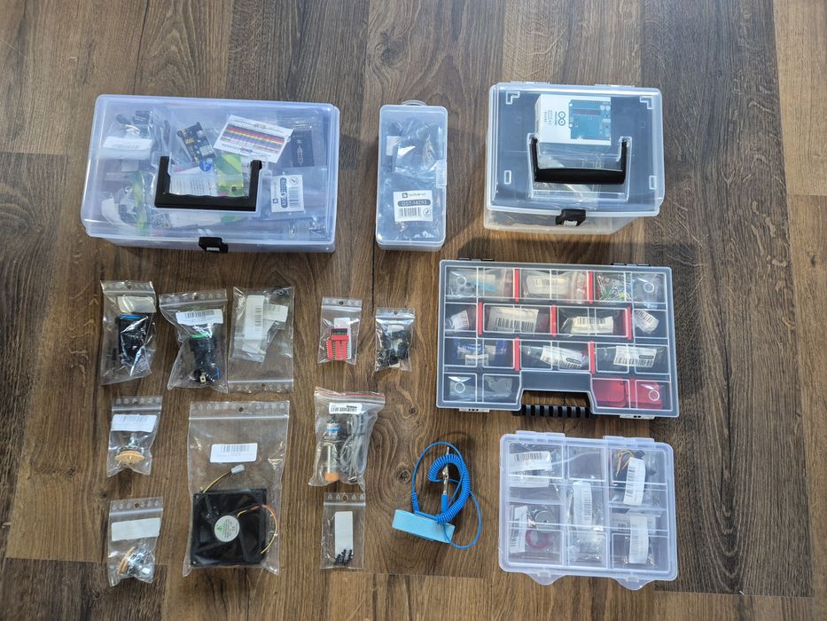 Duży zestaw elektroniki Arduino, czujniki, wyświetlacze, przełączniki