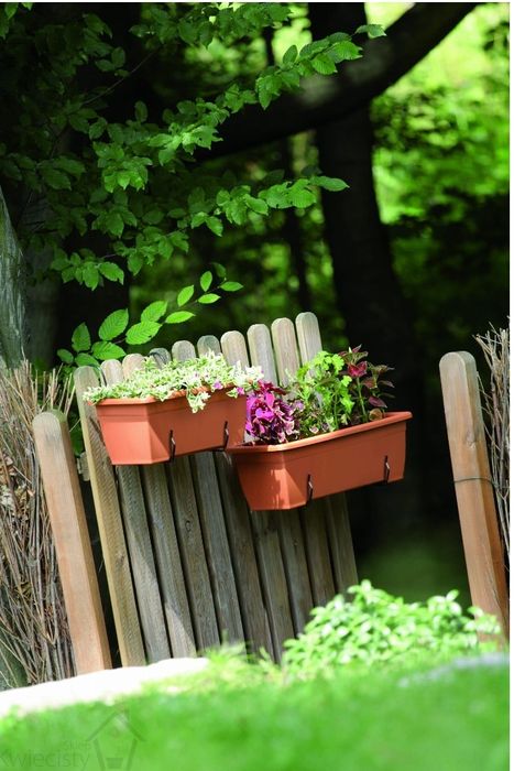 Uchwyty na doniczki balkonowe 10 sztuk