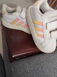 Buty dla dziewczynki Adidas