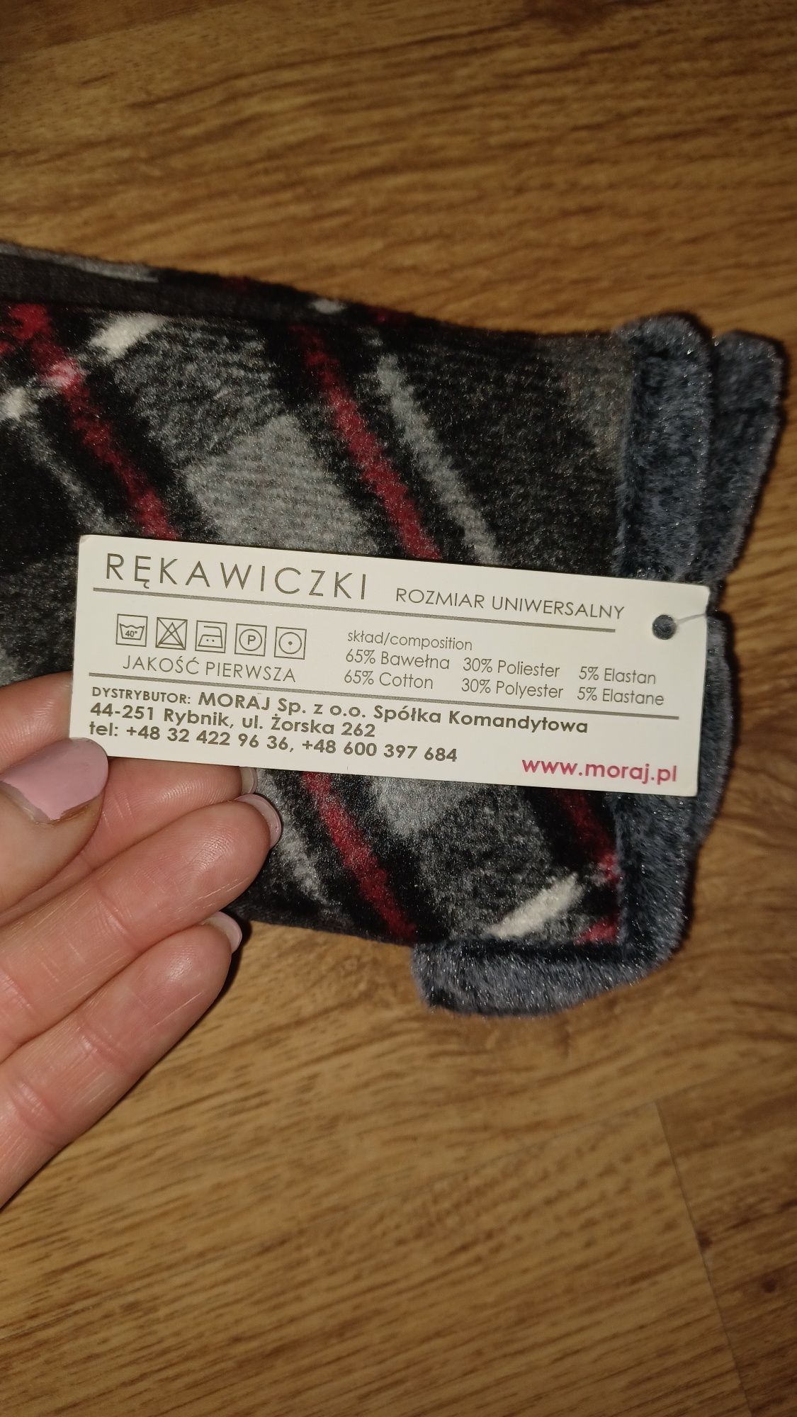 Rekawiczki w kratkę zimowe