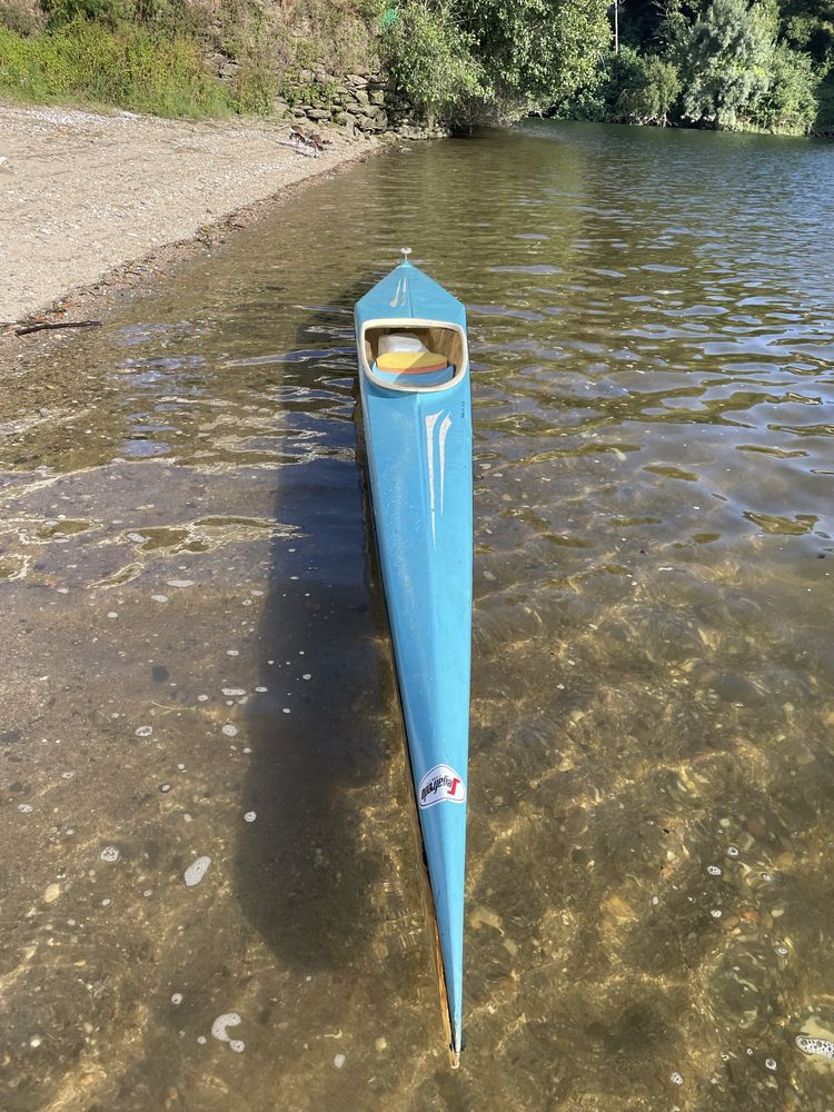 Canoa para restaurar