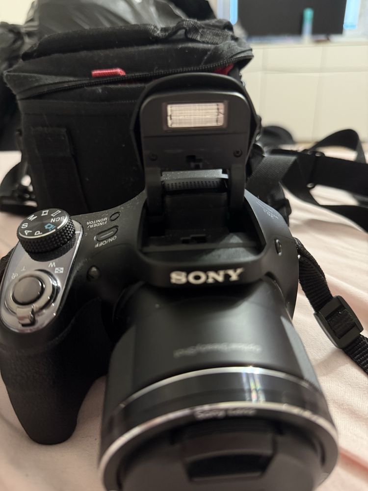 Sony Cyber-shot DSC-H400 aparat z super zoomem 63x