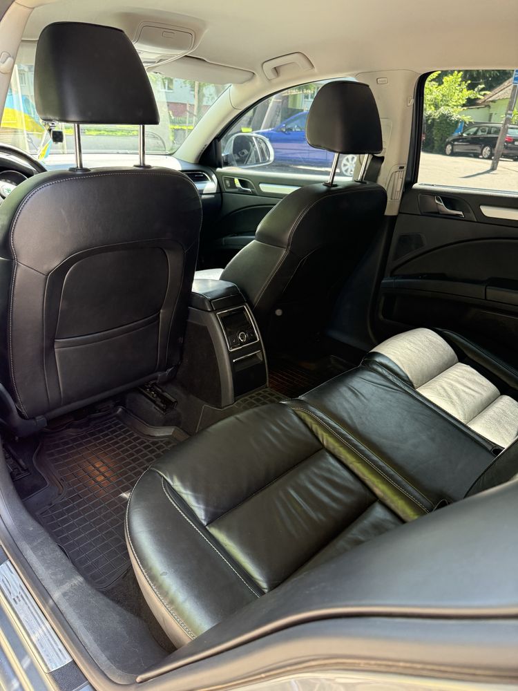 Skoda superb 1,6 TDI 2012