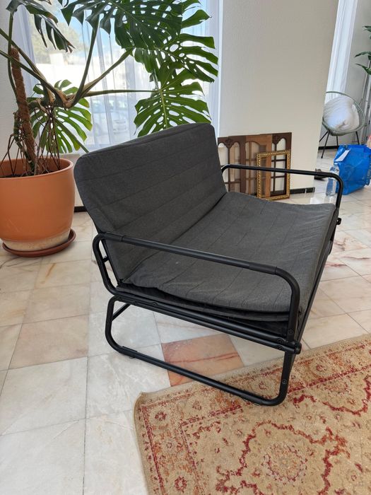 Sofá cama ikea.