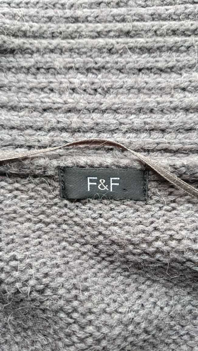 Sweter vintage z dodatkiem wełny rozmiar rozmiar 42