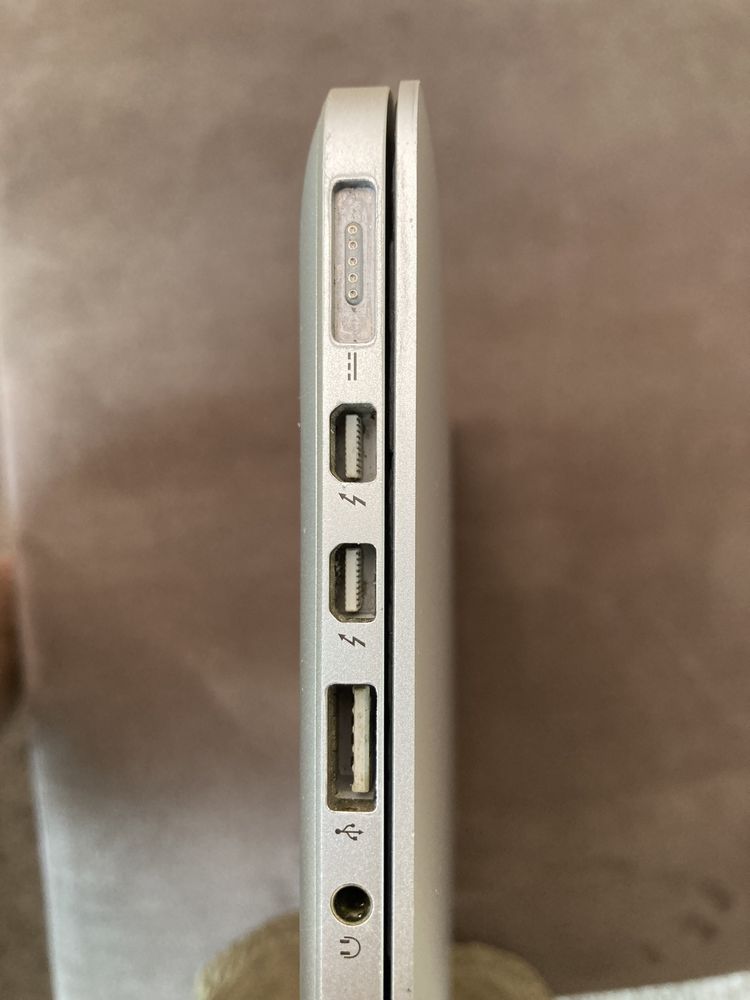 MacBook Pro (Retina, Mid 2012) - A1398 - 2,6 Ghz i7 - 16GB