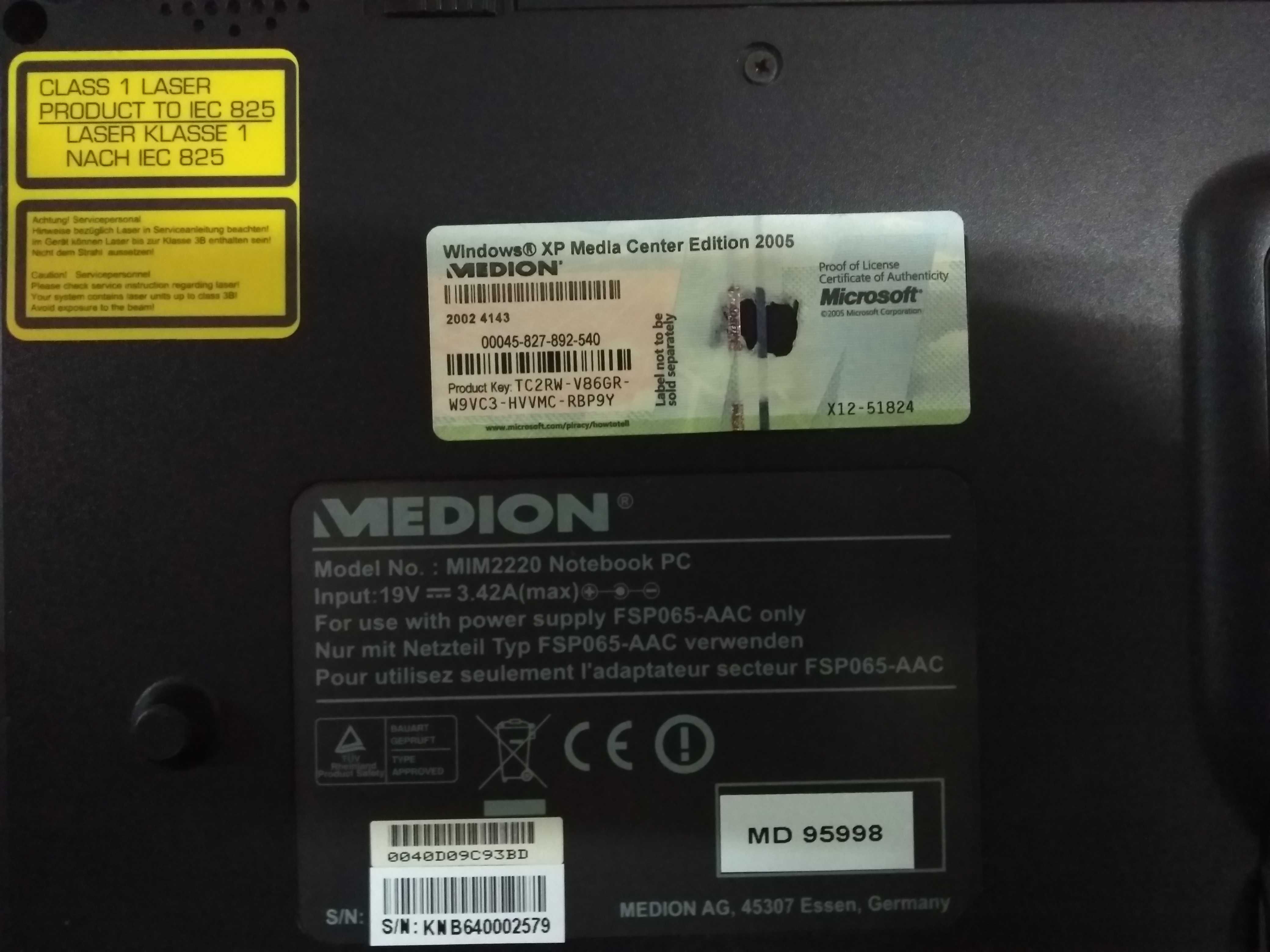 Laptop Medion Model: MIM2220