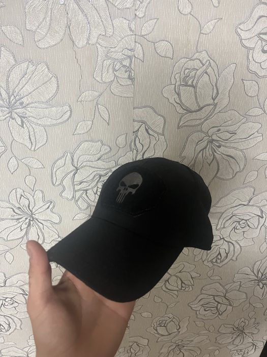 Продам бейсболку