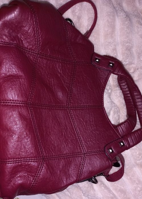 Продам кожанную сумку