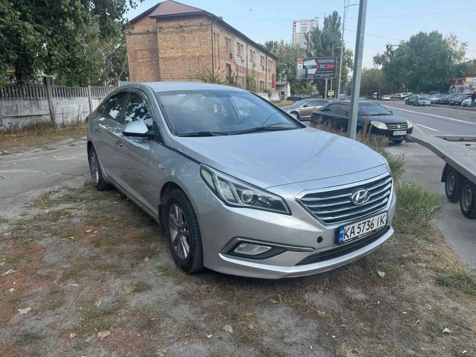 Соната 2014р.в. під викуп на вигідних умовах. Київ таксі і власні