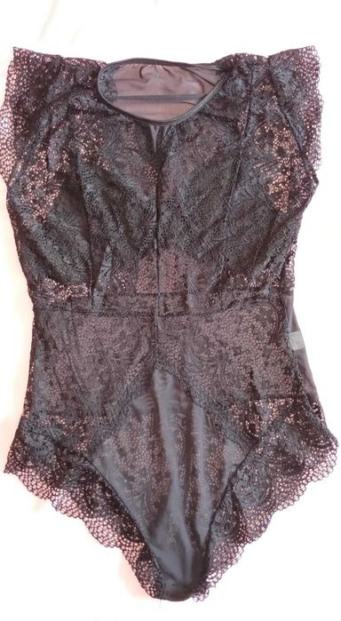 Top transparente novo