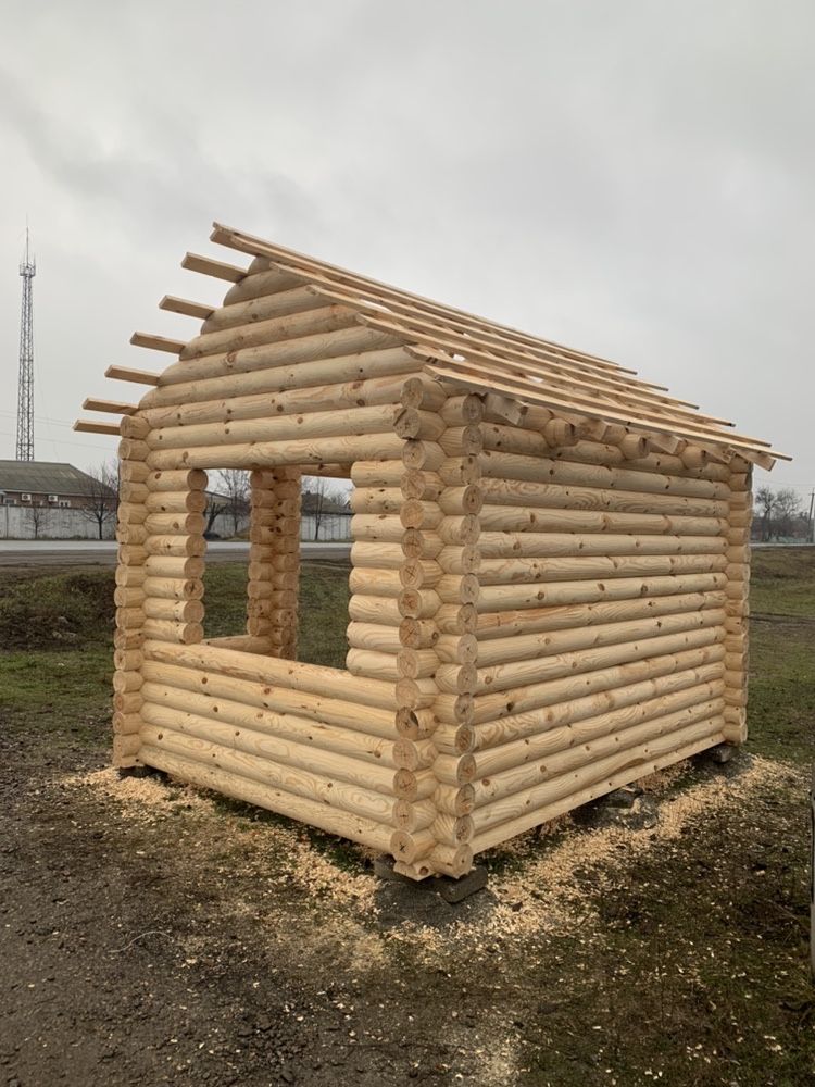 Альтанка з оциліндрованого брусу
