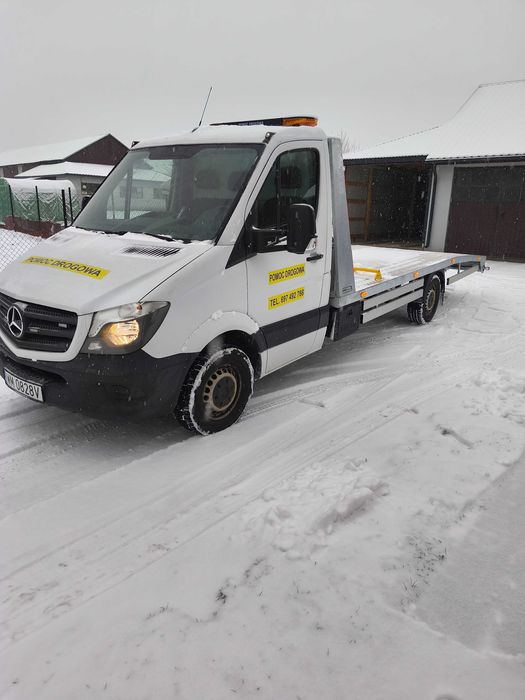 Holowanie pomoc drogowa