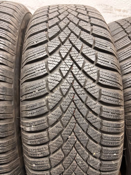 Oryginalne Koła zimowe Nissan 16” 5x114,3 205/60 Bridgestone 7,8mm 22r