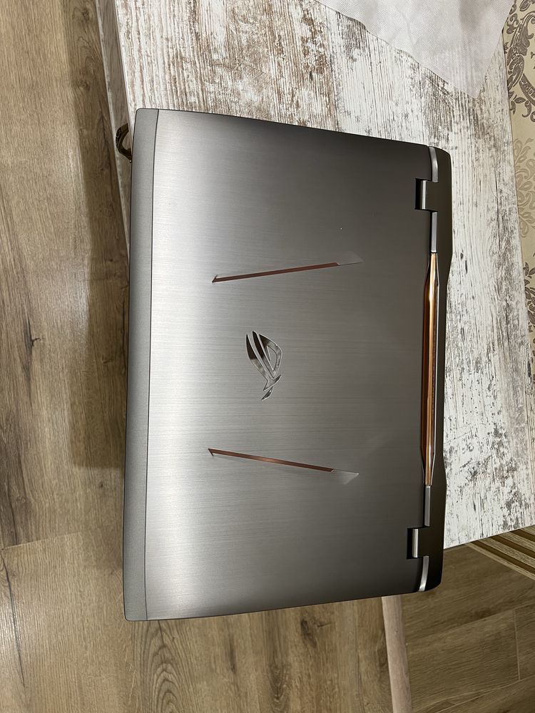 ASUS Gaming. G701v