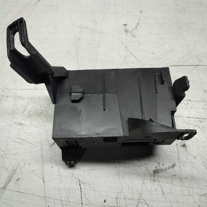 Audi A6 C6 Uchwyt Mocowanie Modułu PDC F090.7179