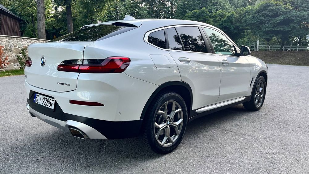 BMW X4 2.0 benzyna 252 KM X-DRIVE , niski przebieg