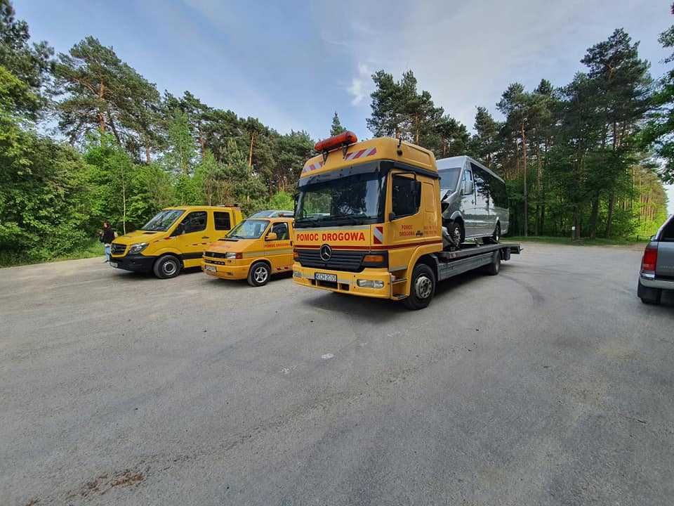 Laweta Holowanie Chrzanów Pomoc Drogowa A4 Transport Warsztat